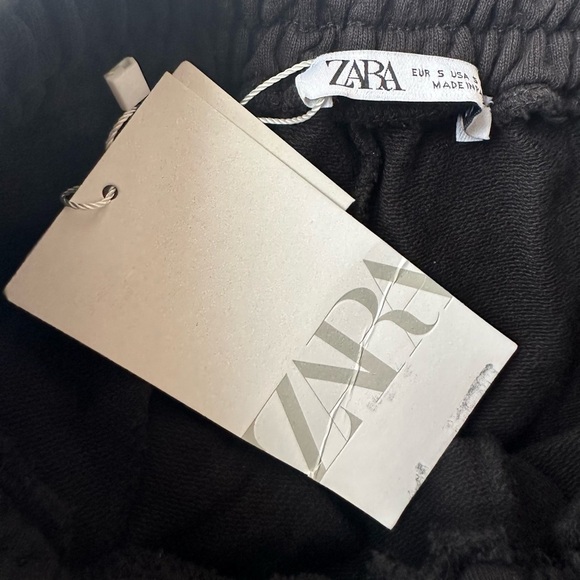 NEW, ZARA Shorts Women's Size Small Black Pull On Drawstring Waist 3 Pockets - Picture 6 of 9